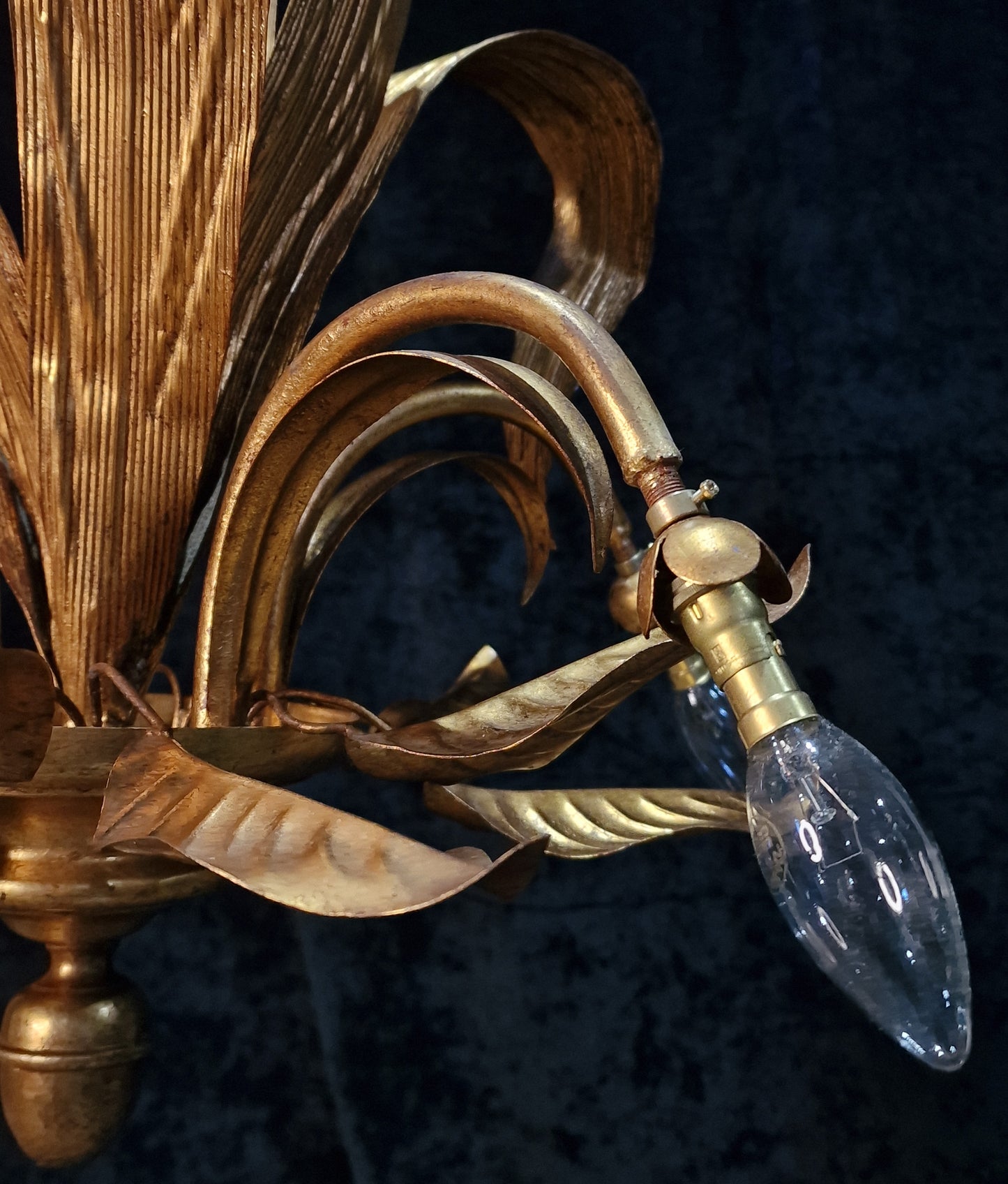 Beautiful Vintage Italian 5 Arm Toleware Palm Leaf Chandelier Light