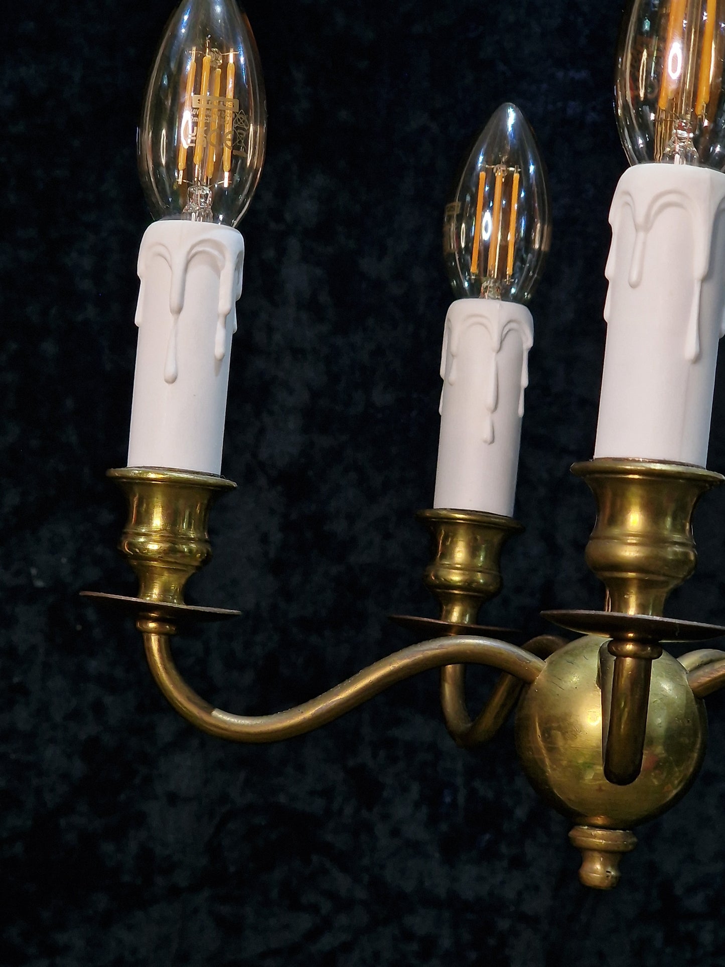 Elegant Petite Antique Brass 5 Arm Traditional French Chandelier Ceiling Light