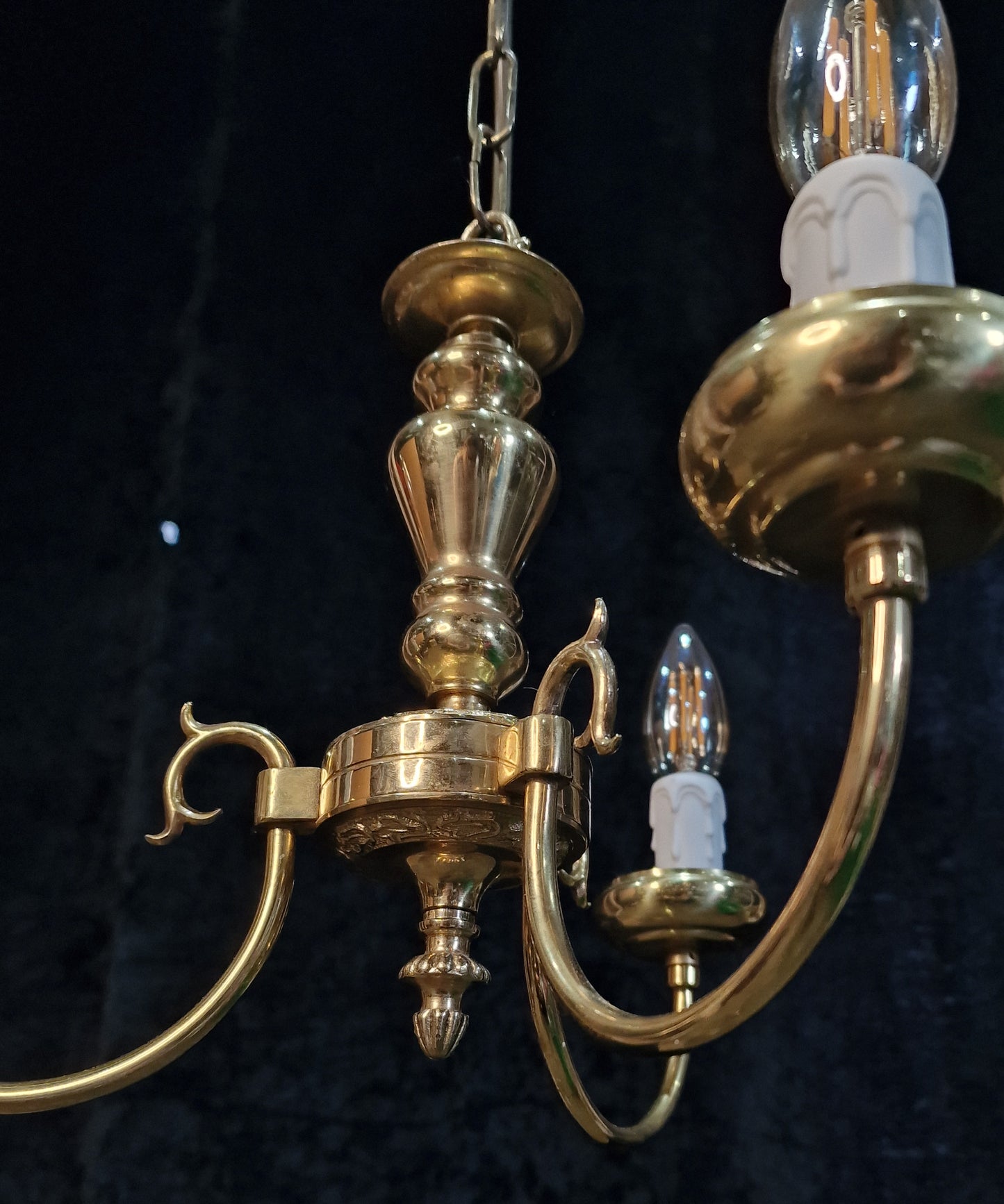 Dainty Vintage Polished Brass 3 Arm Classical Chandelier Ceiling Light