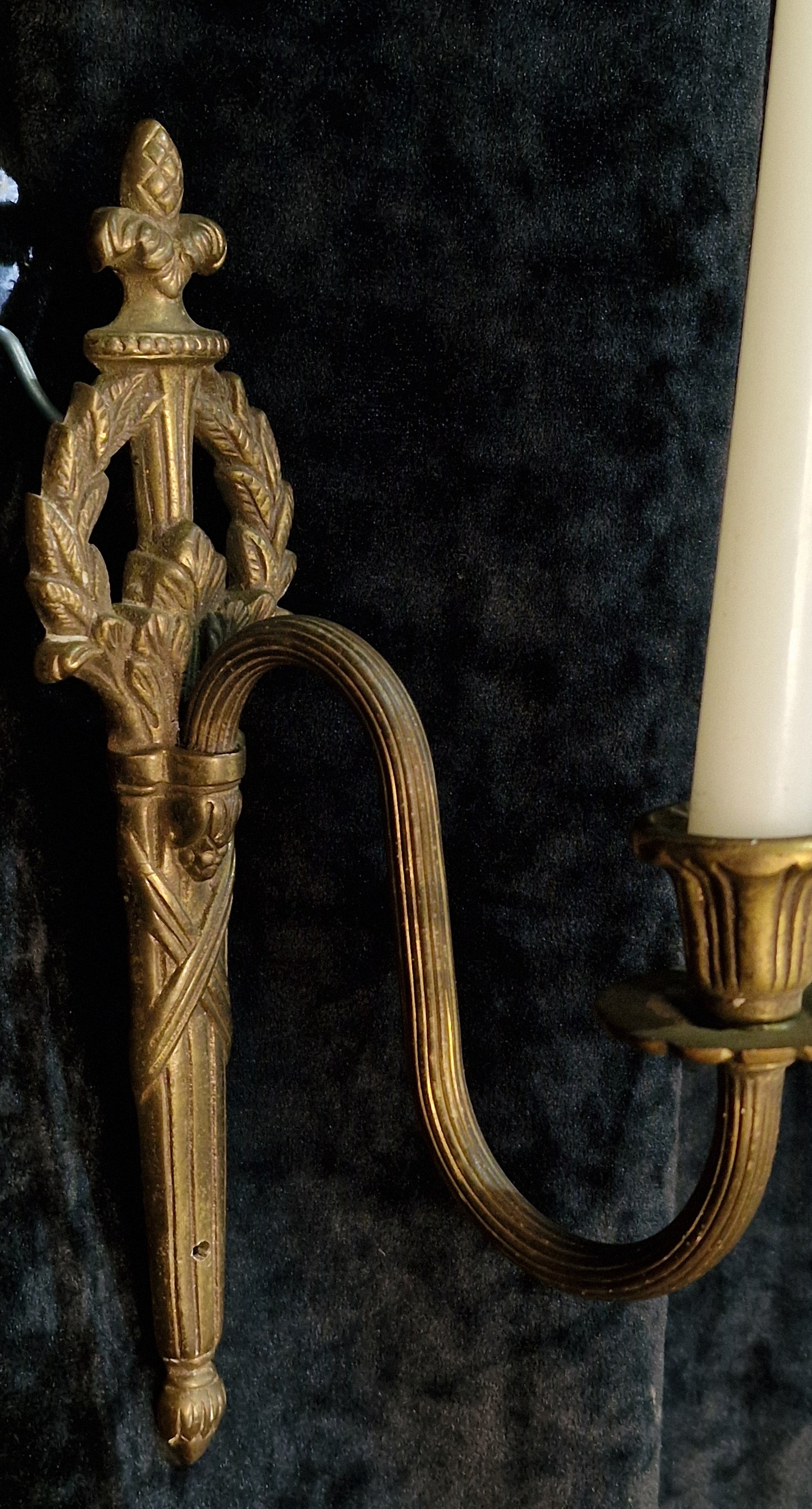 Traditional Pair of Antique French Empire 1 Arm Brass Wall Lights Sconces