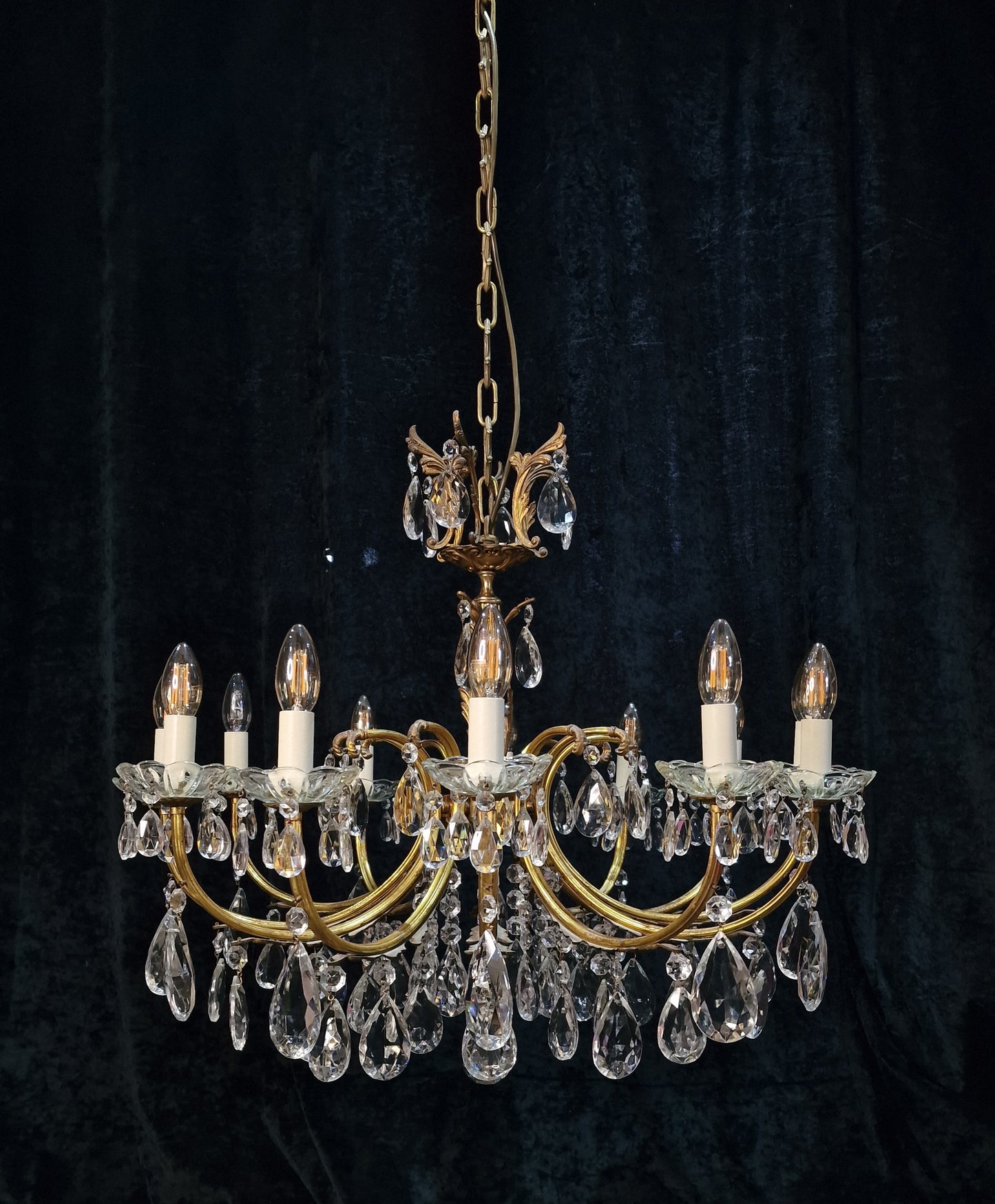 Gorgeous Large Vintage Antique French 12 Arm Brass Leaf Crystal Chandelier Light