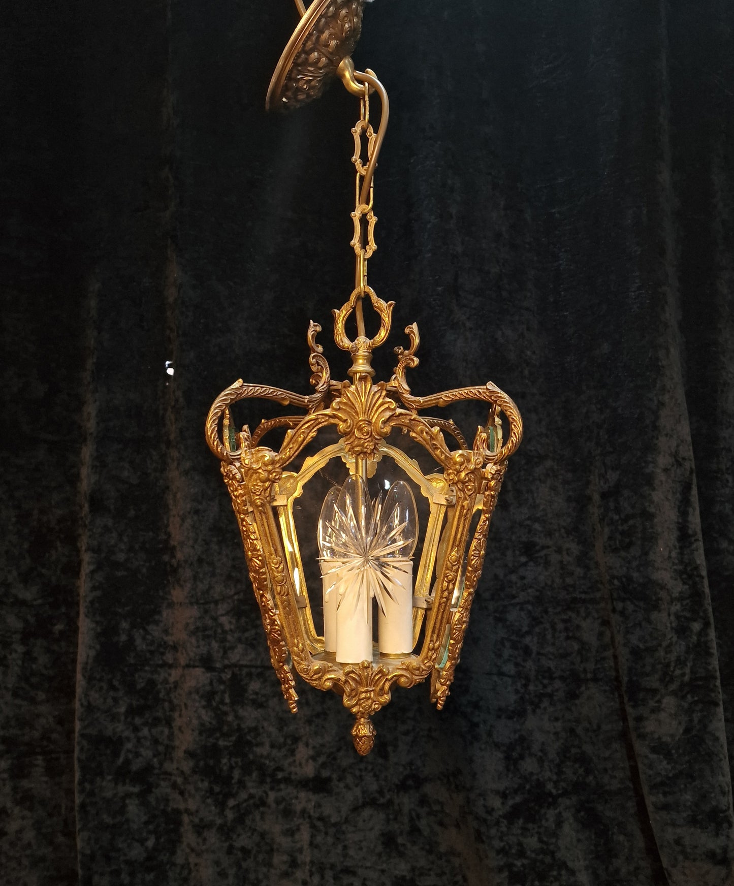 Decorative Heavy Antique French 4 Side Starburst Brass 3 Light Lantern