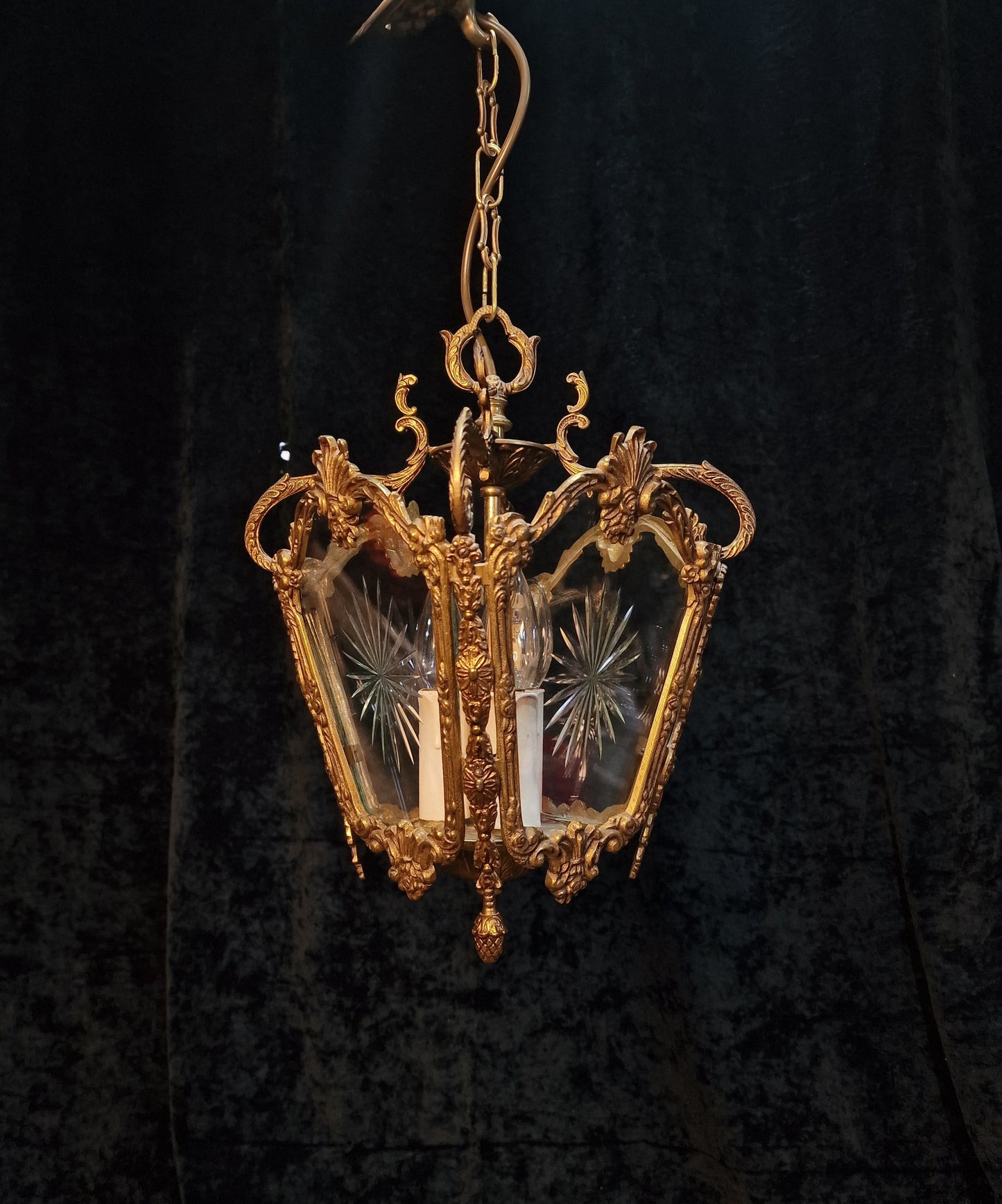 Decorative Heavy Antique French 4 Side Starburst Brass 3 Light Lantern