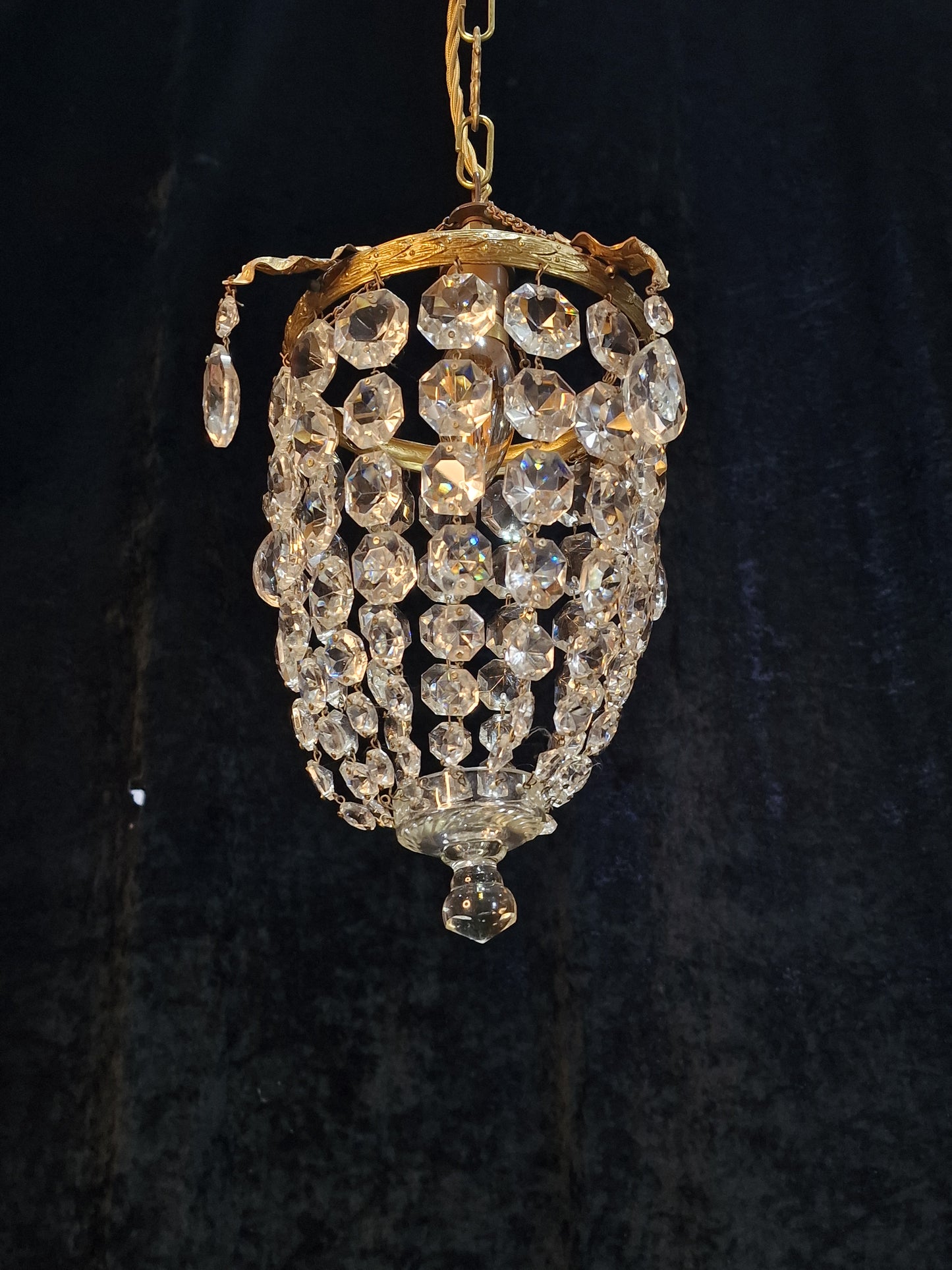 Lovely Antique French Brass Dainty 1 Light Crystal Glass Bag Leaf Chandelier