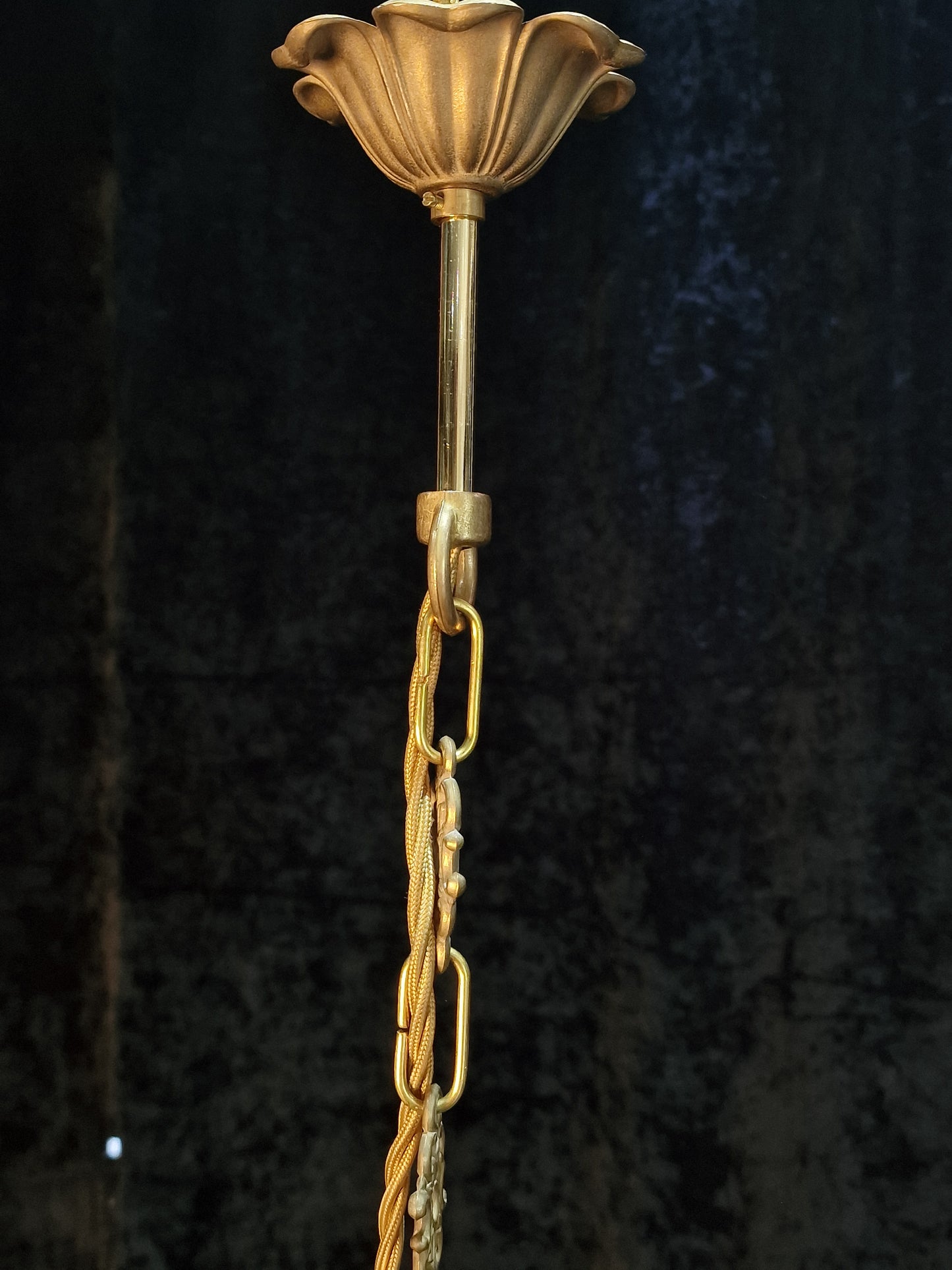 Lovely Antique French Brass Dainty 1 Light Crystal Glass Bag Leaf Chandelier