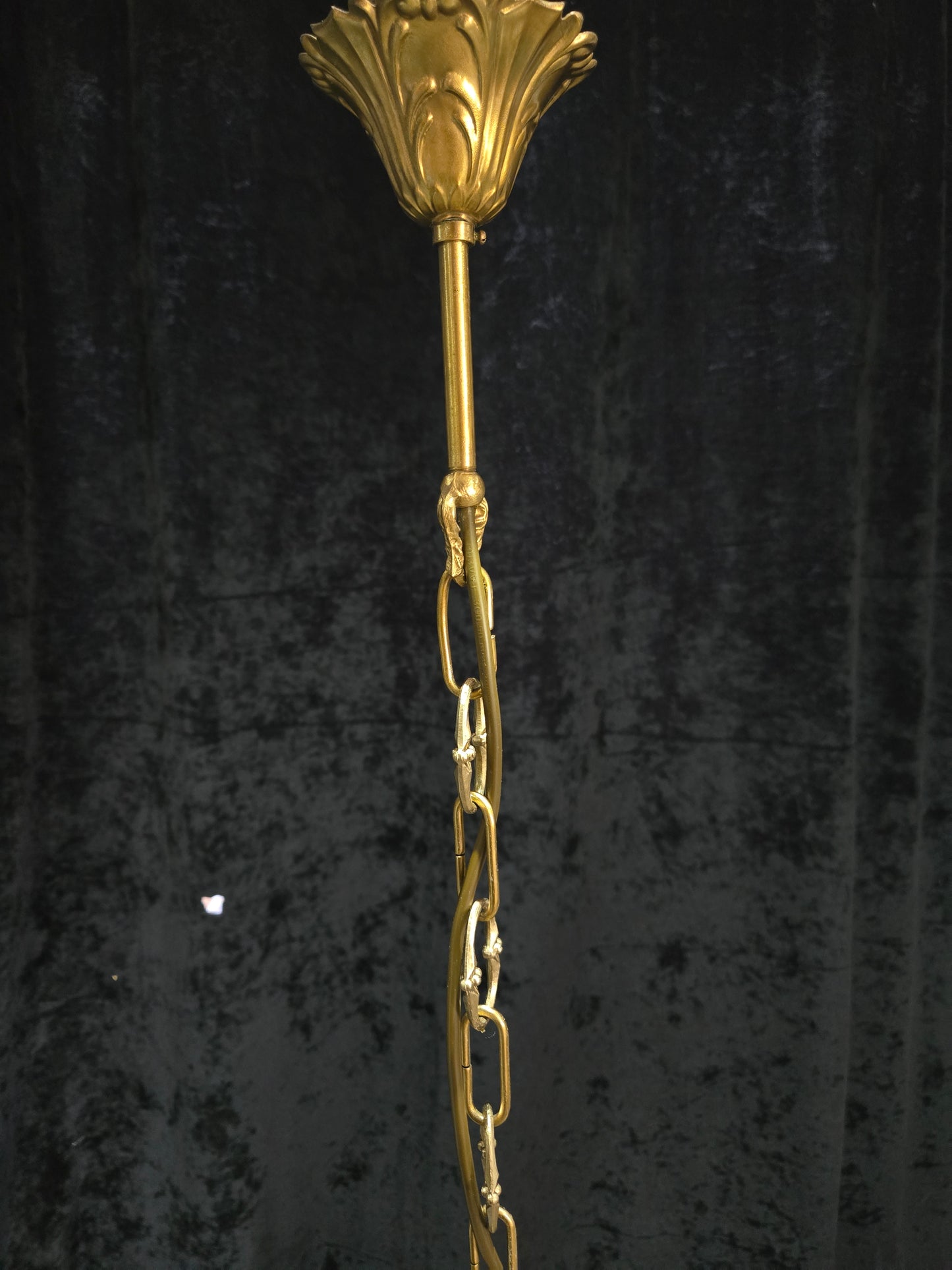 Beautiful Vintage Italian 8 Arm Brass Crystal Leaf Chandelier Ceiling Light