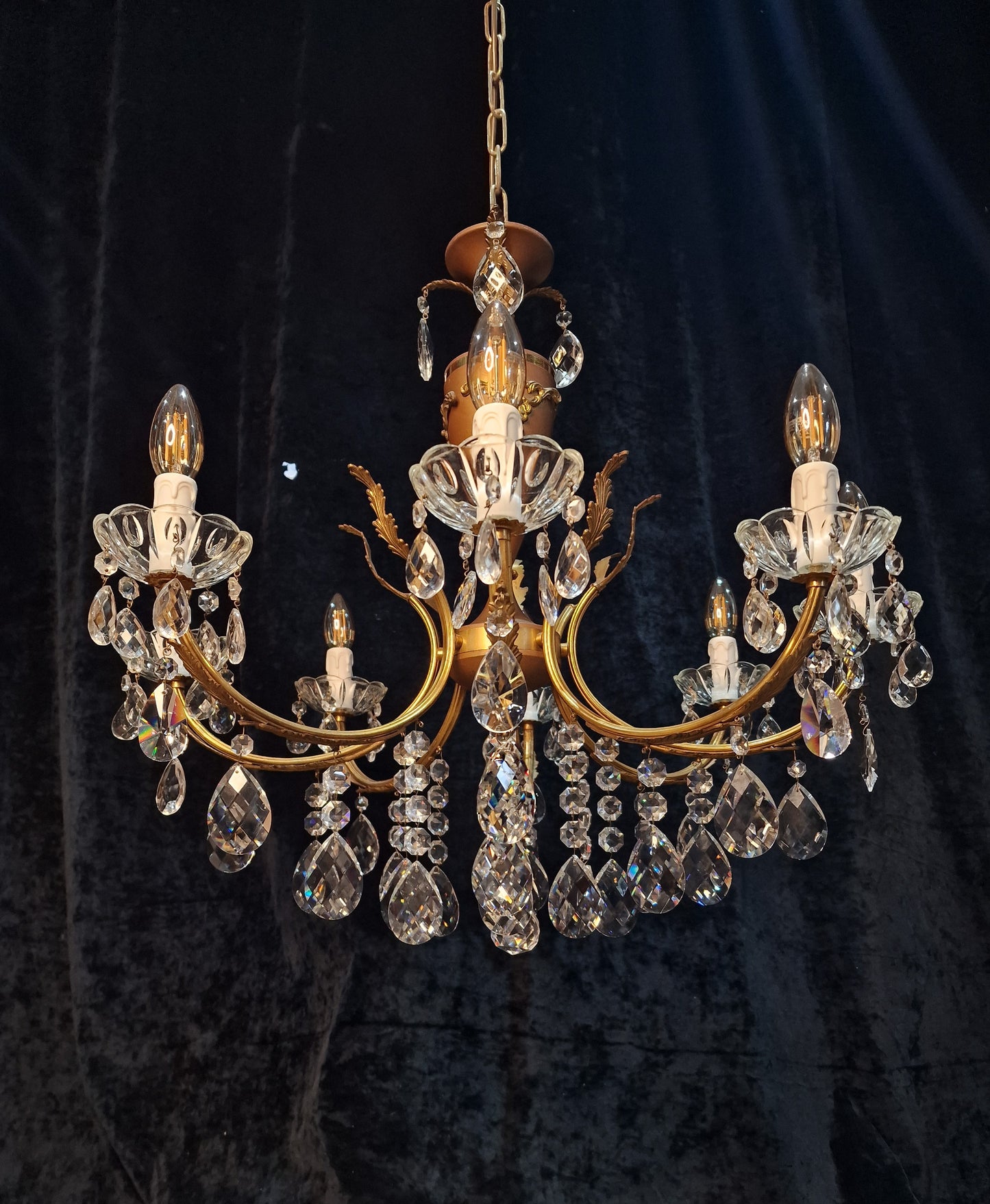 Beautiful Vintage Italian 8 Arm Brass and Crystal Leaf Chandelier Ceiling Light