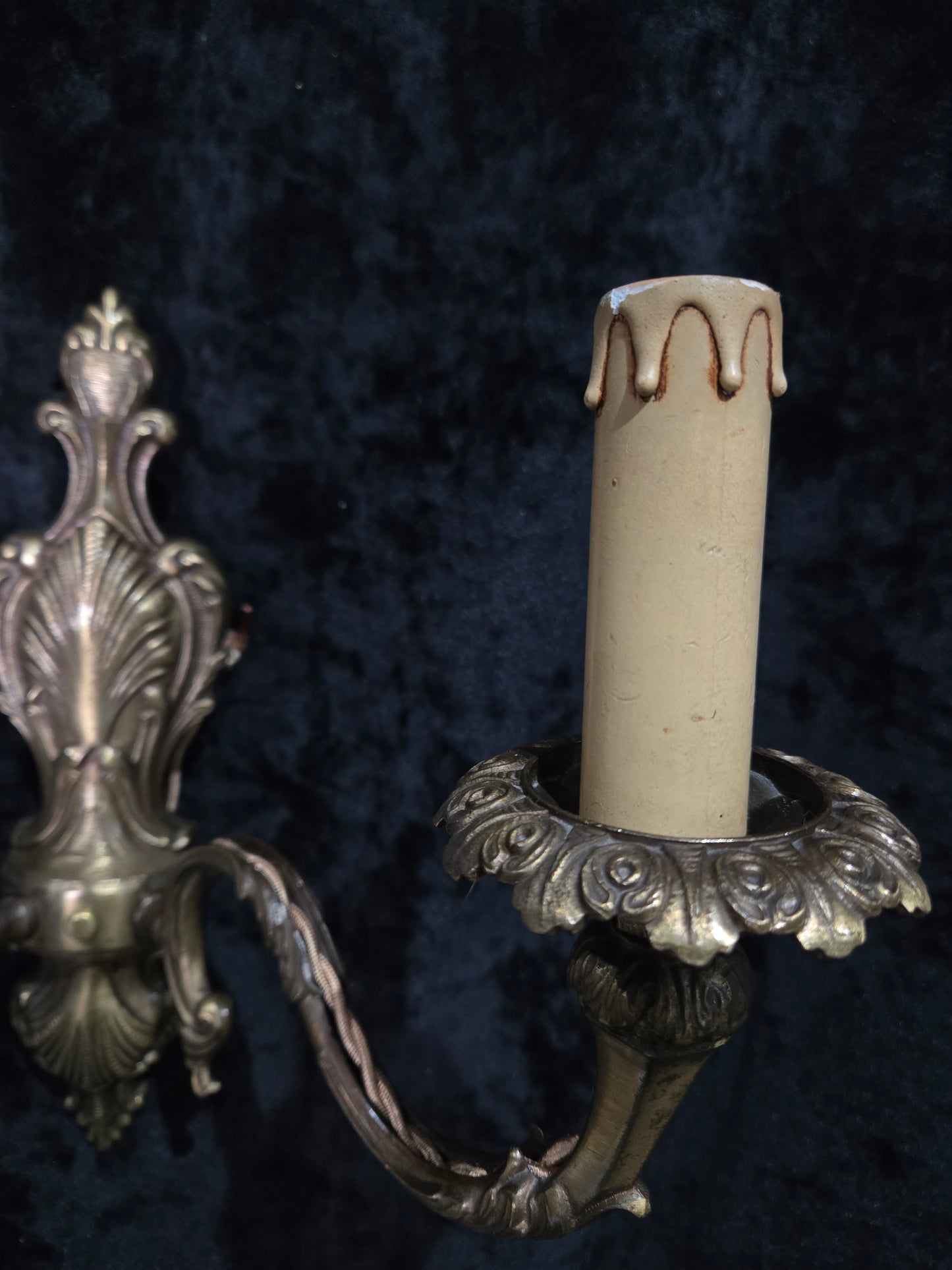 Fabulous Pair of Vintage 2 Arm Italian Brass Leaf Sconces Wall Lights