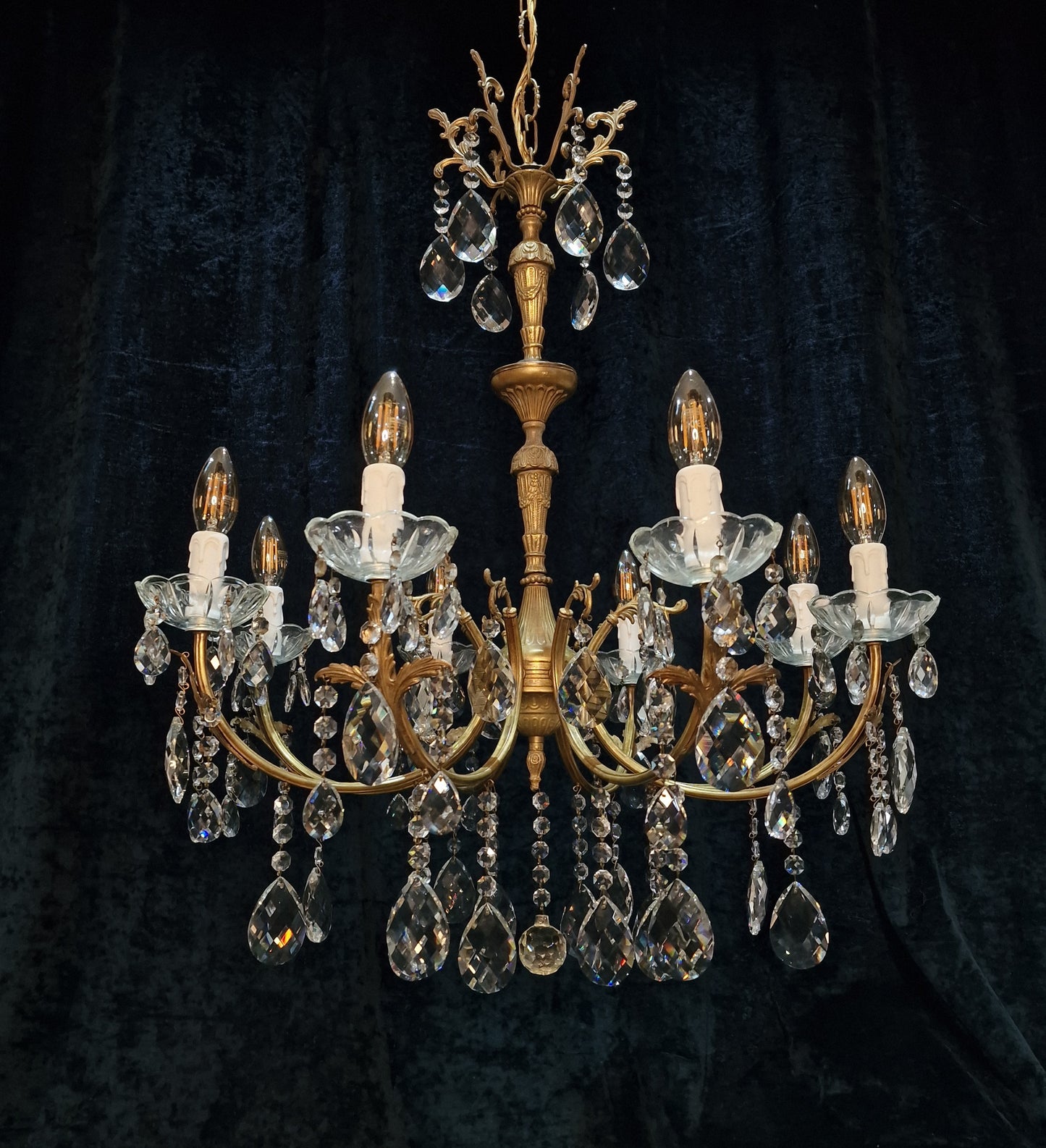 Elegant Large Vintage French 8 Arm Crystal Leaf Brass Chandelier Ceiling Light