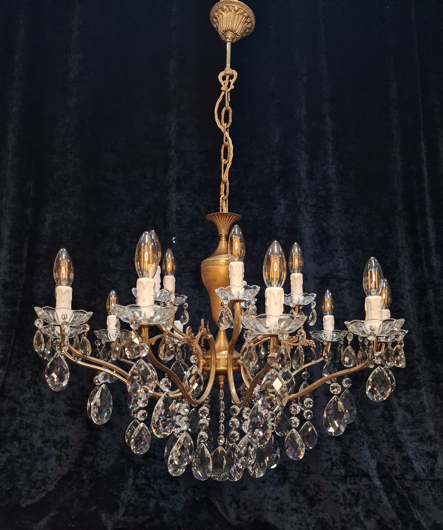 Fabulous Large Vintage Italian 10 Arm 15 Light Brass Leaf Crystal Chandelier