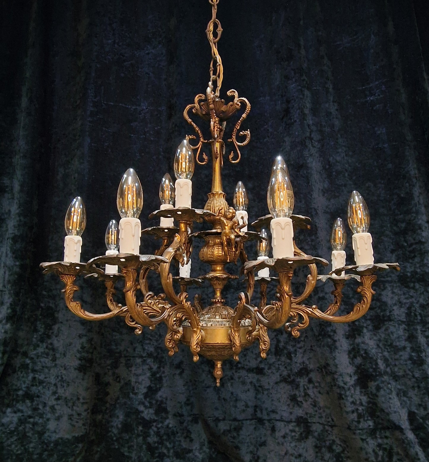 Stunning Vintage French 8 Arm 12 Light Heavy Cherub Brass Chandelier Light