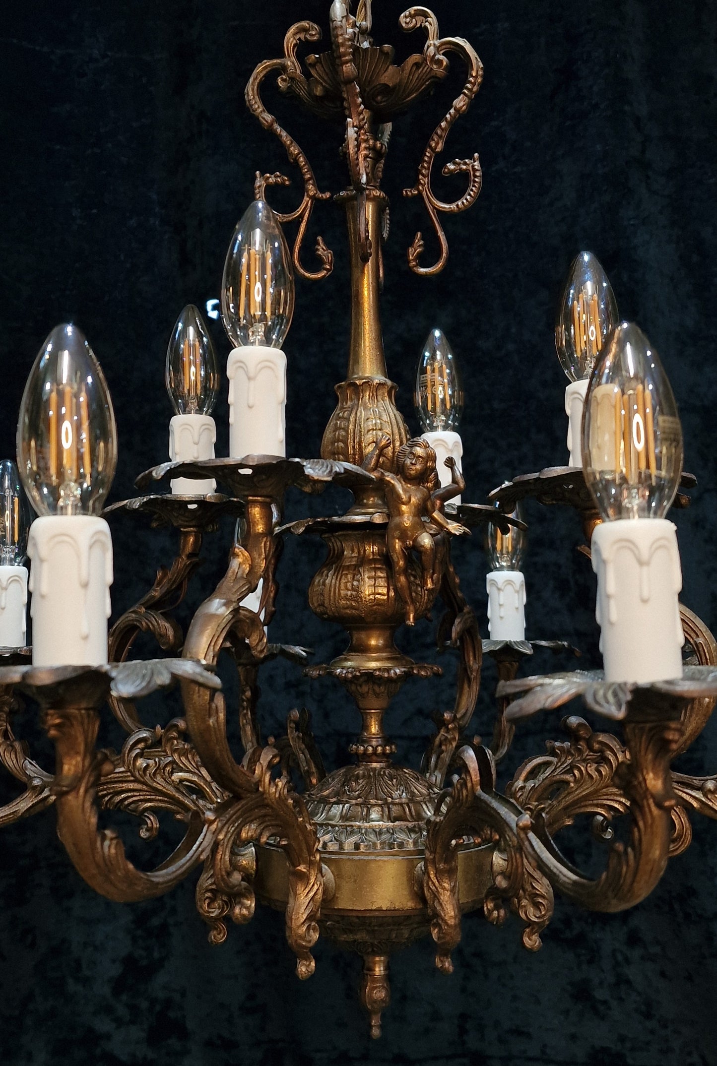 Stunning Vintage French 8 Arm 12 Light Heavy Cherub Brass Chandelier Light