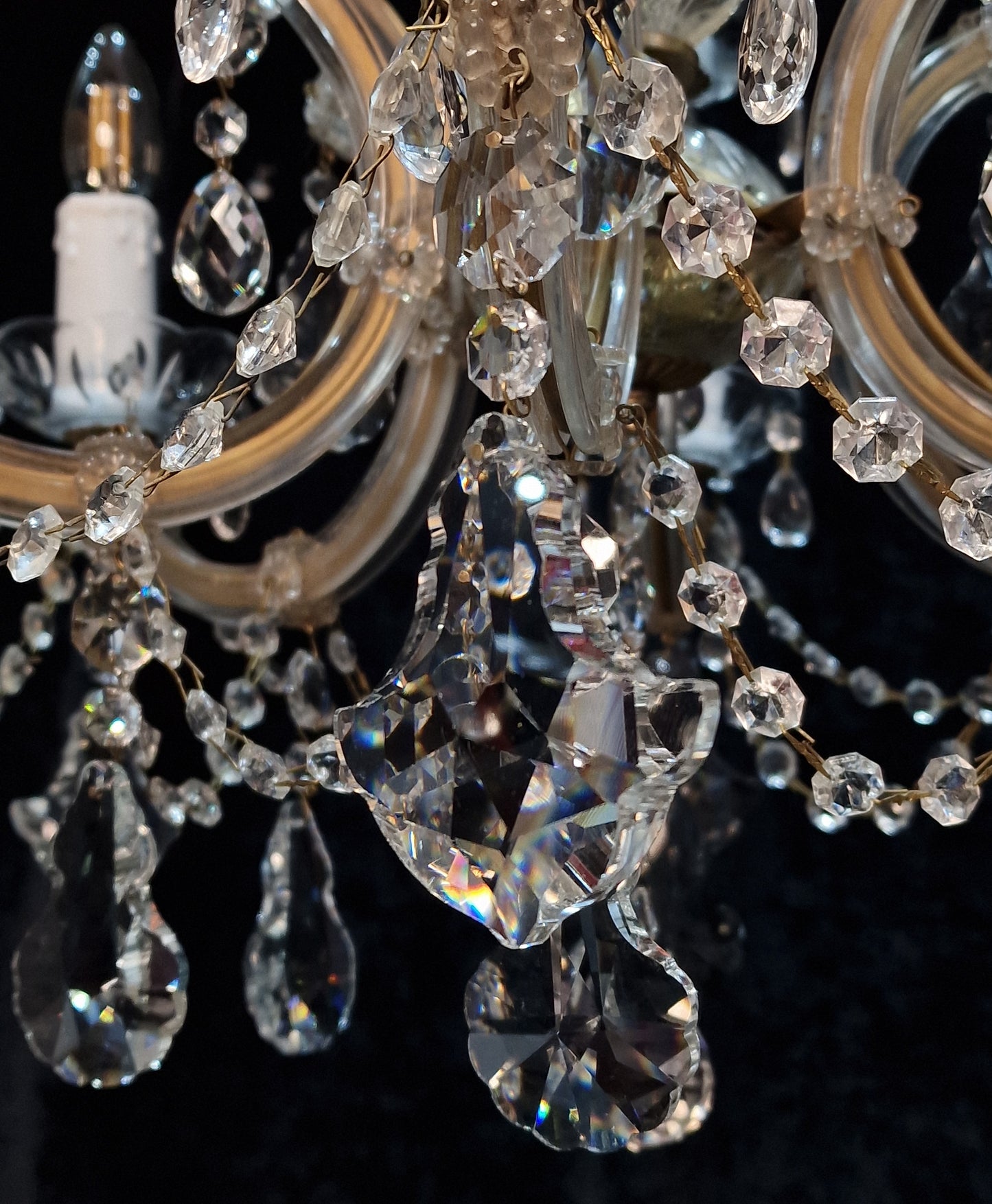 Beautiful Marie Therese Vintage Italian 2 Tier 9 Light Crystal Chandelier Light