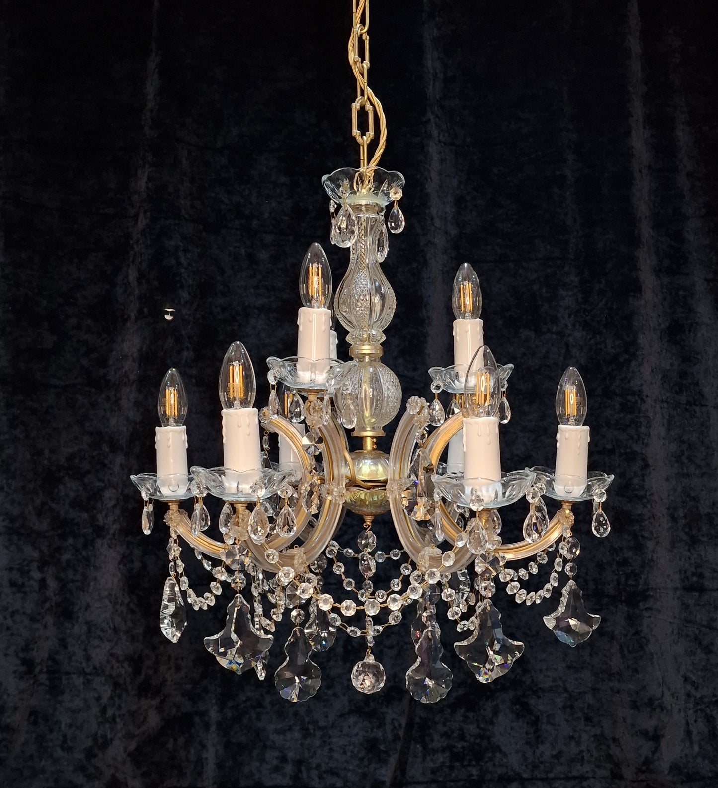 Beautiful Marie Therese Vintage Italian 2 Tier 9 Light Crystal Chandelier Light