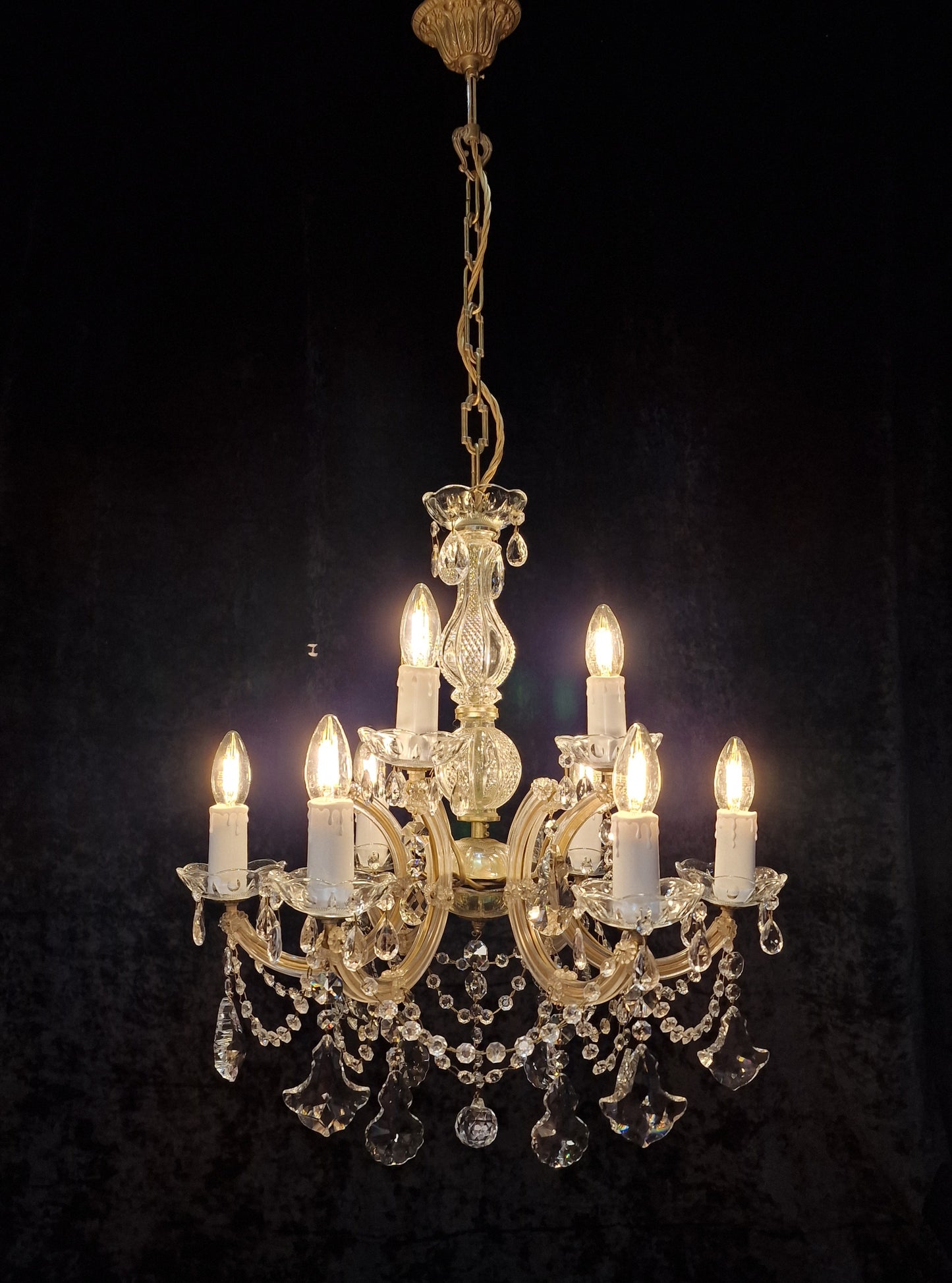 Beautiful Marie Therese Vintage Italian 2 Tier 9 Light Crystal Chandelier Light