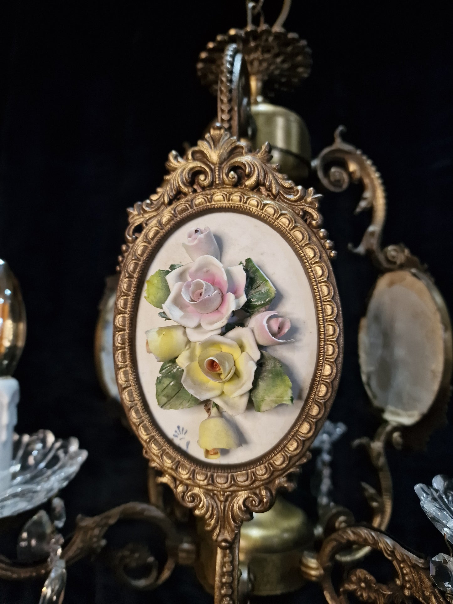 Gorgeous Vintage Italian Cherub Capodimonte Brass Crystal 3 Arm Chandelier Light