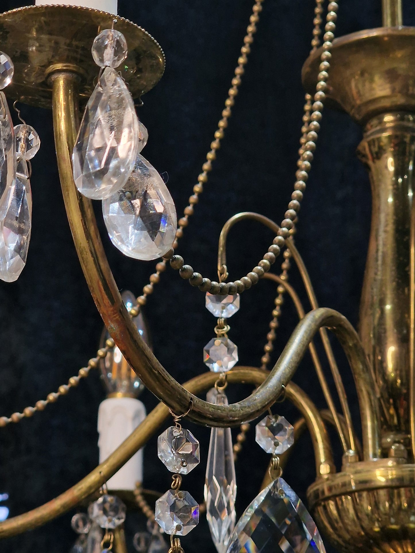 Elegant Vintage Italian 6 Arm Brass and Crystal Beaded Chandelier Ceiling Light