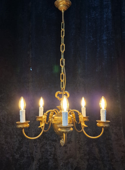 Beautiful Heavy Vintage 5 Arm Gilded Toleware Lion Head Chandelier Ceiling Light