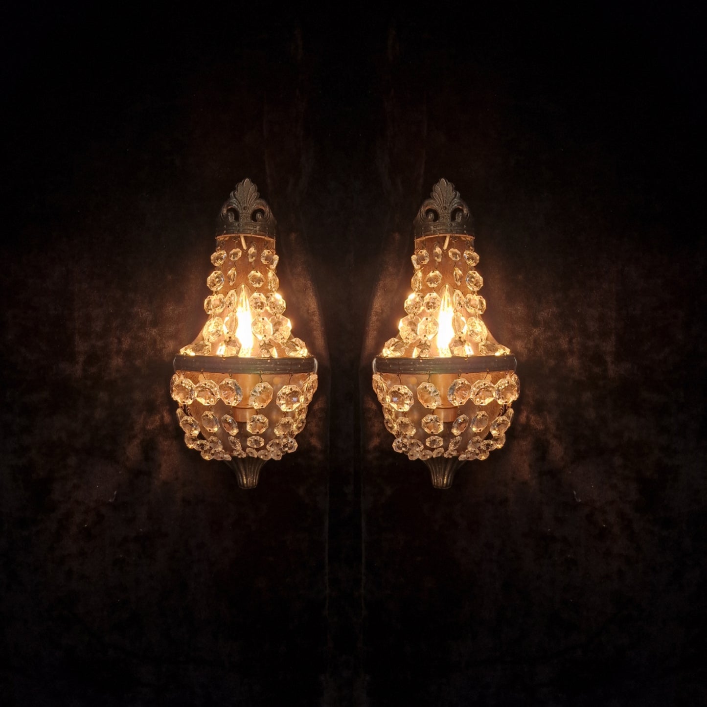 Traditional Pair Vintage French 1 Light Crystal Brass Wall Lights Wall Sconces
