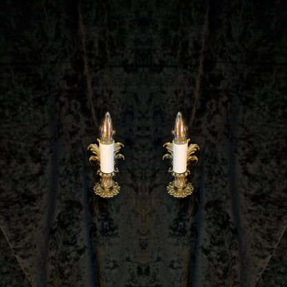 Traditional Pair of Vintage French Rococo Style Single-Arm Brass Wall Sconces