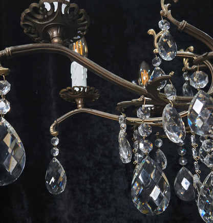 Gorgeous Vintage Italian 8 Arm Crystal Brass Leaf Chandelier Ceiling Light