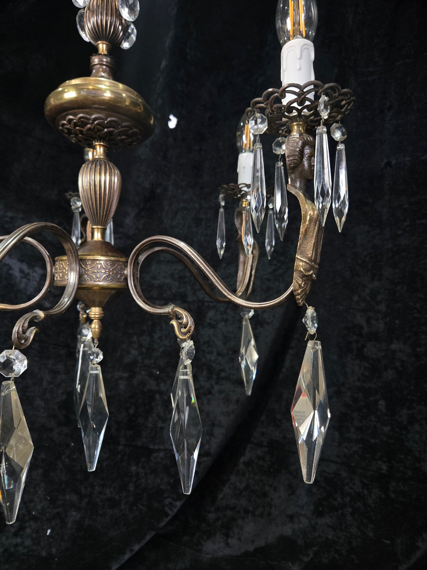 Classical Vintage Italian 5 Arm Crystal Brass Lady Figures Chandelier Light
