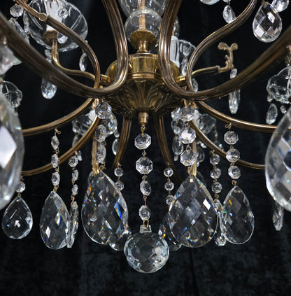 Classical Vintage Italian 8 Arm 12 Light Brass Crystal Chandelier Ceiling Light