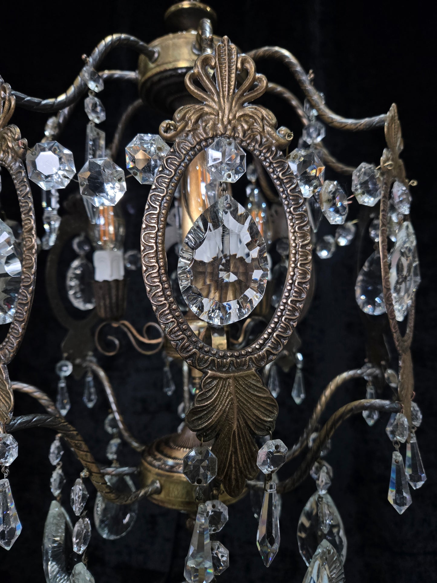 Elegant Vintage Italian Large 3 Arm Cage Crystal Brass Chandelier Ceiling Light