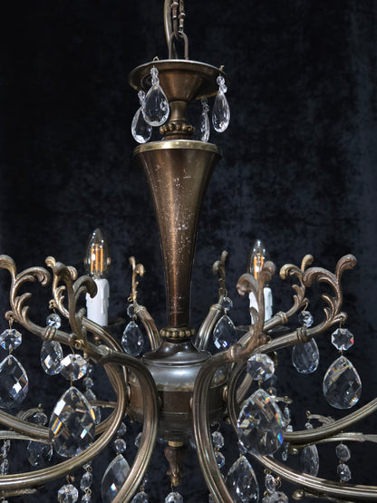 Gorgeous Vintage Italian 8 Arm Crystal Brass Leaf Chandelier Ceiling Light