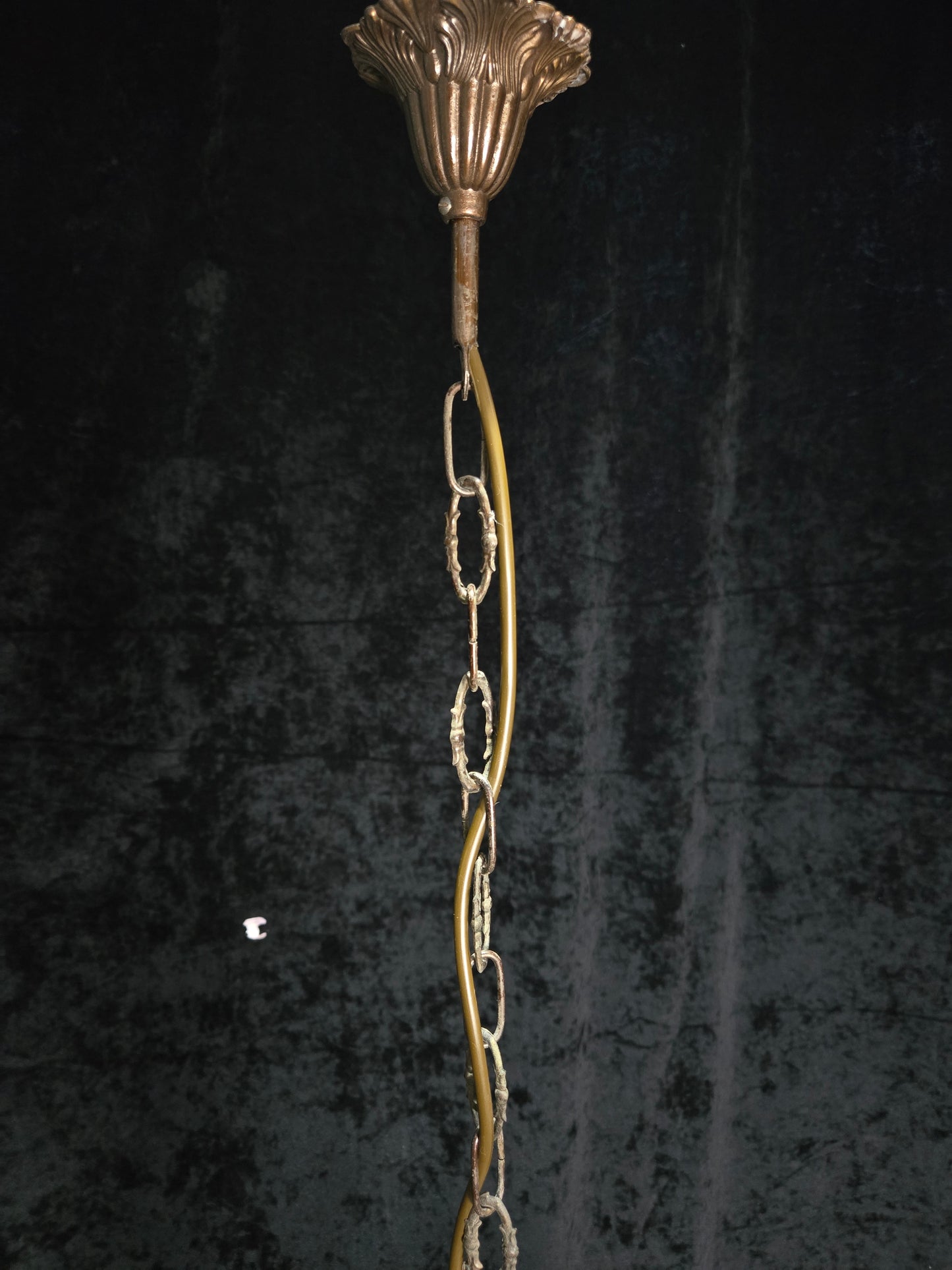 Beautiful Vintage Italian Capodimonte Flower Brass Crystal 4 Light Chandelier