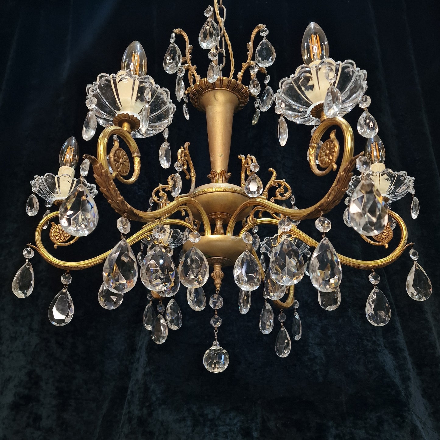 Stunning Vintage Italian 6 Arm Brass Crystal Foliage Leaf Chandelier Light