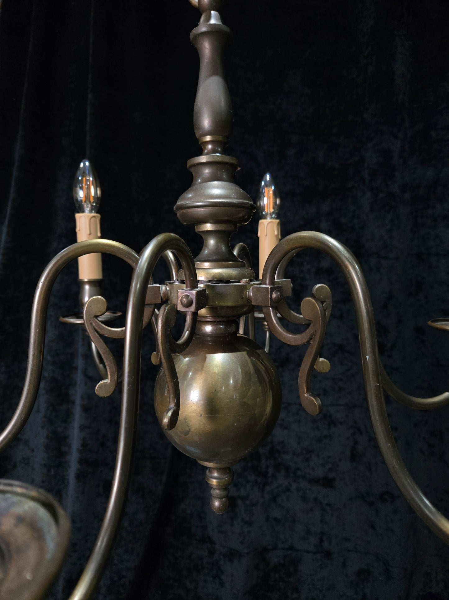 Classical Vintage 6 Arm Brass Flemish Bronze Tone Chandelier Ceiling Light