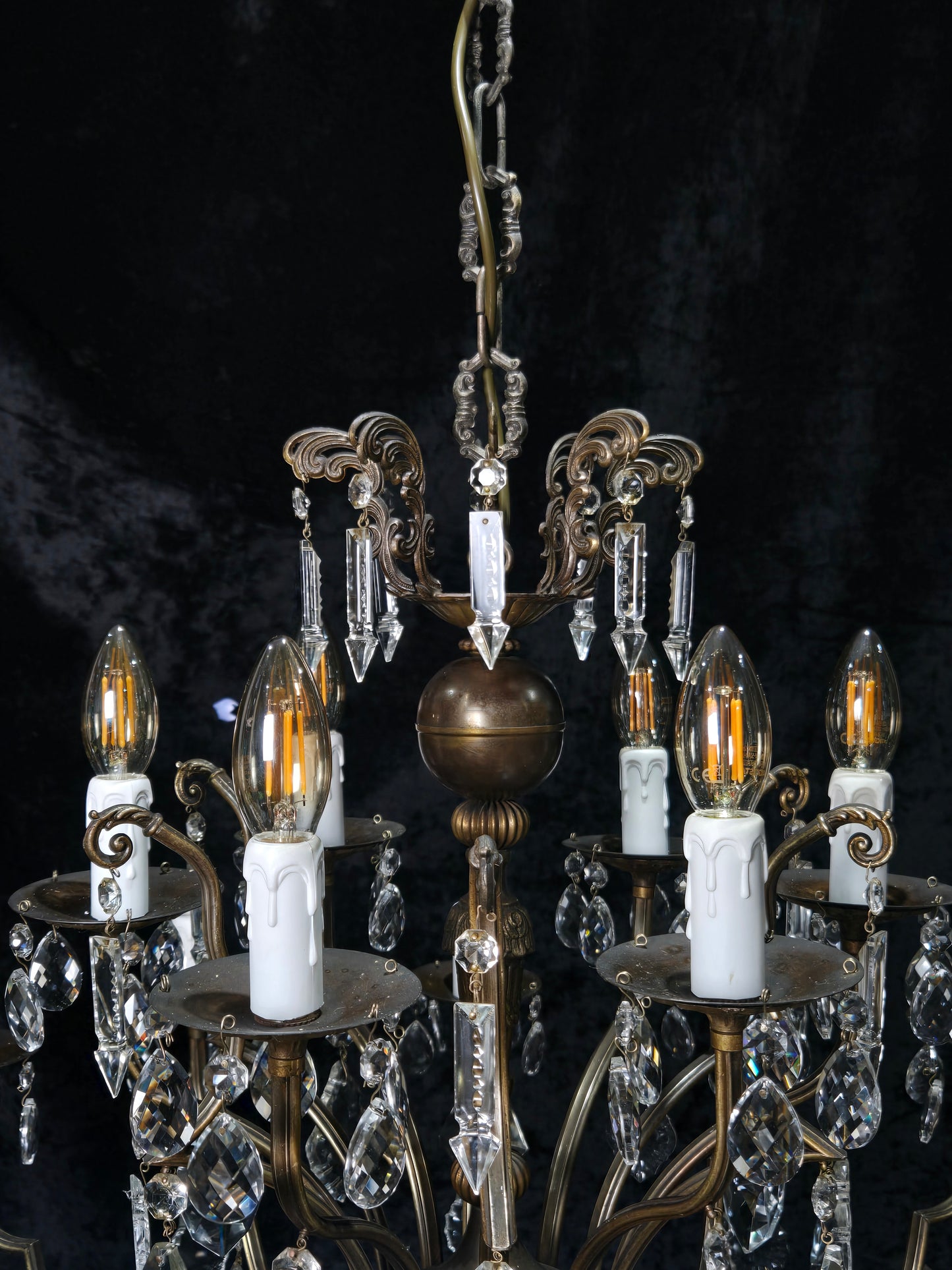 Fabulous Large Vintage Italian 12 Arm 18 Light Brass Crystal Leaf Chandelier