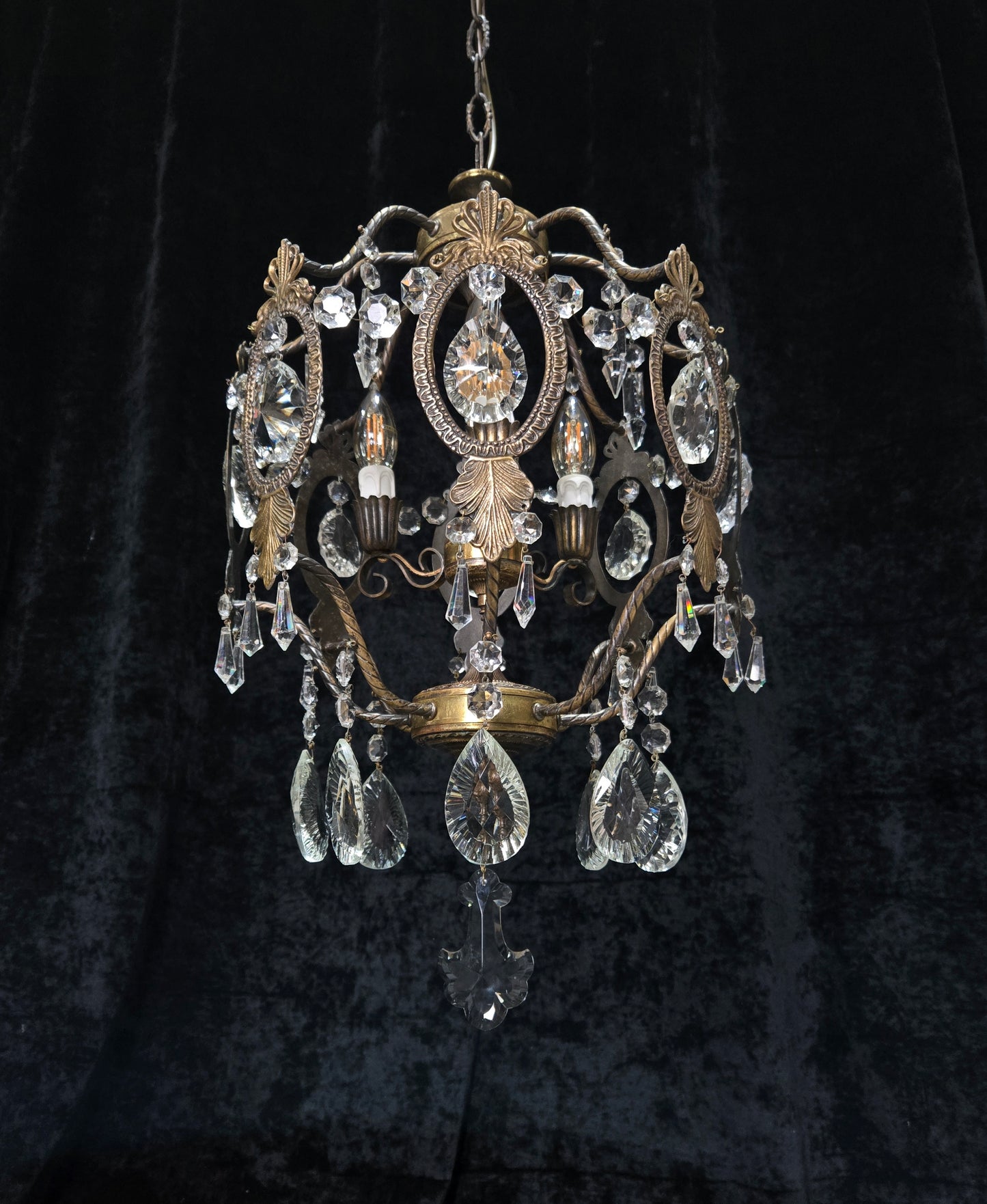 Elegant Vintage Italian Large 3 Arm Cage Crystal Brass Chandelier Ceiling Light