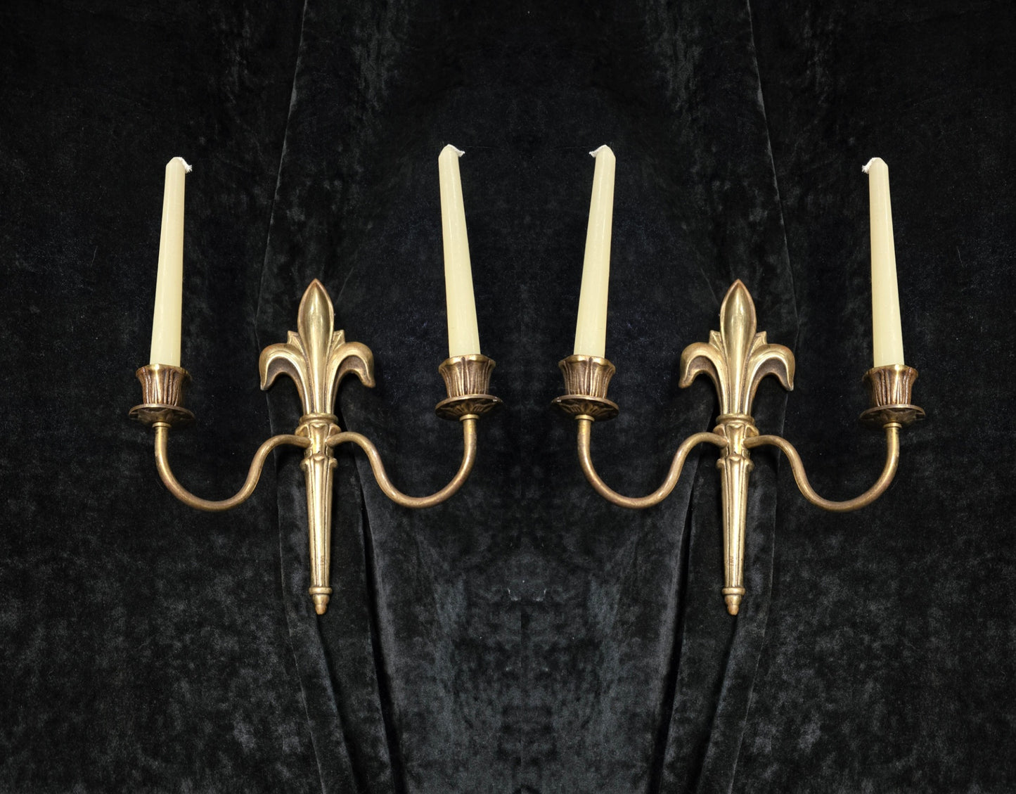 Decorative Pair Antique French Fleur De Lis Brass 2 Arm Candle Wall Lights