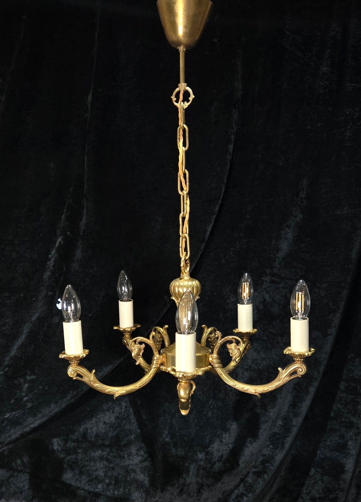 Traditional Vintage French 5 Arm Heavy Brass Flower Bud Chandelier ceiling Light