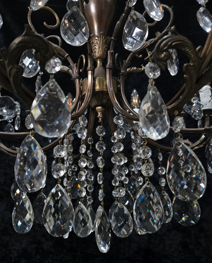 Fabulous Large Vintage Italian Heavy 8 Arm Leaf Crystal Chandelier Ceiling Light