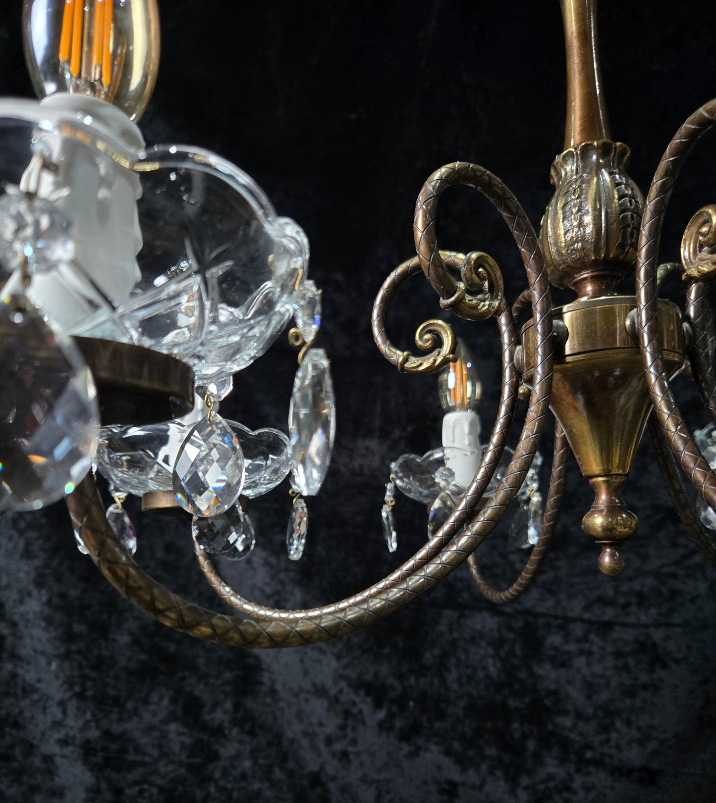 Classical Vintage Italian Brass 6 Arm Glass Crystal Chandelier Ceiling Light