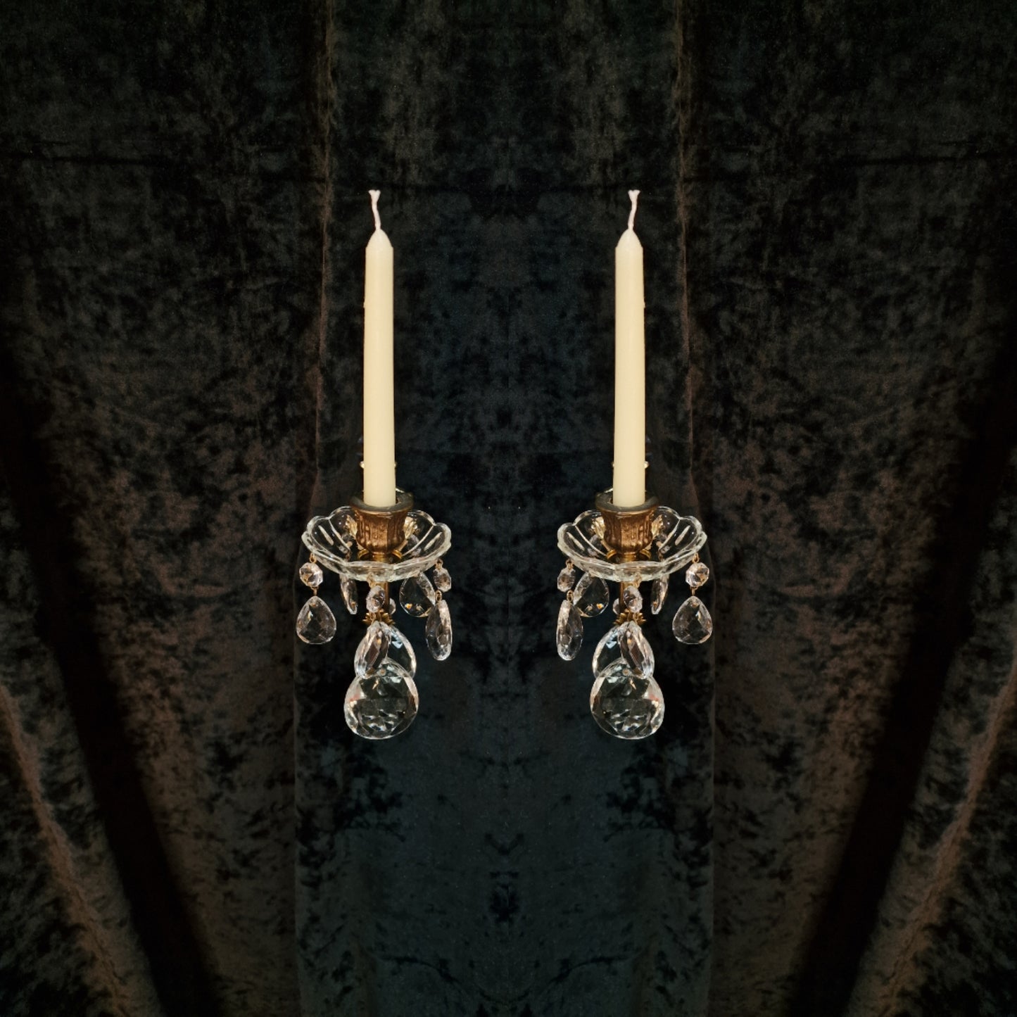 Lovely Pair Vintage Italian 1 Arm Brass Crystal Candle Wall Lights Wall Sconces