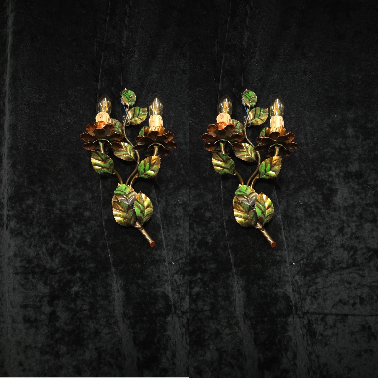 Beautiful Pair Vintage Italian Toleware Florentine Flower Leaf Sconces Lights