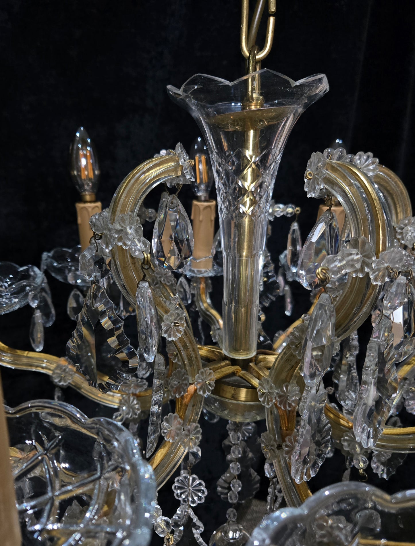 Stunning Vintage Made in Germany Marie Therese Crystal Brass 10 Light Chandelier