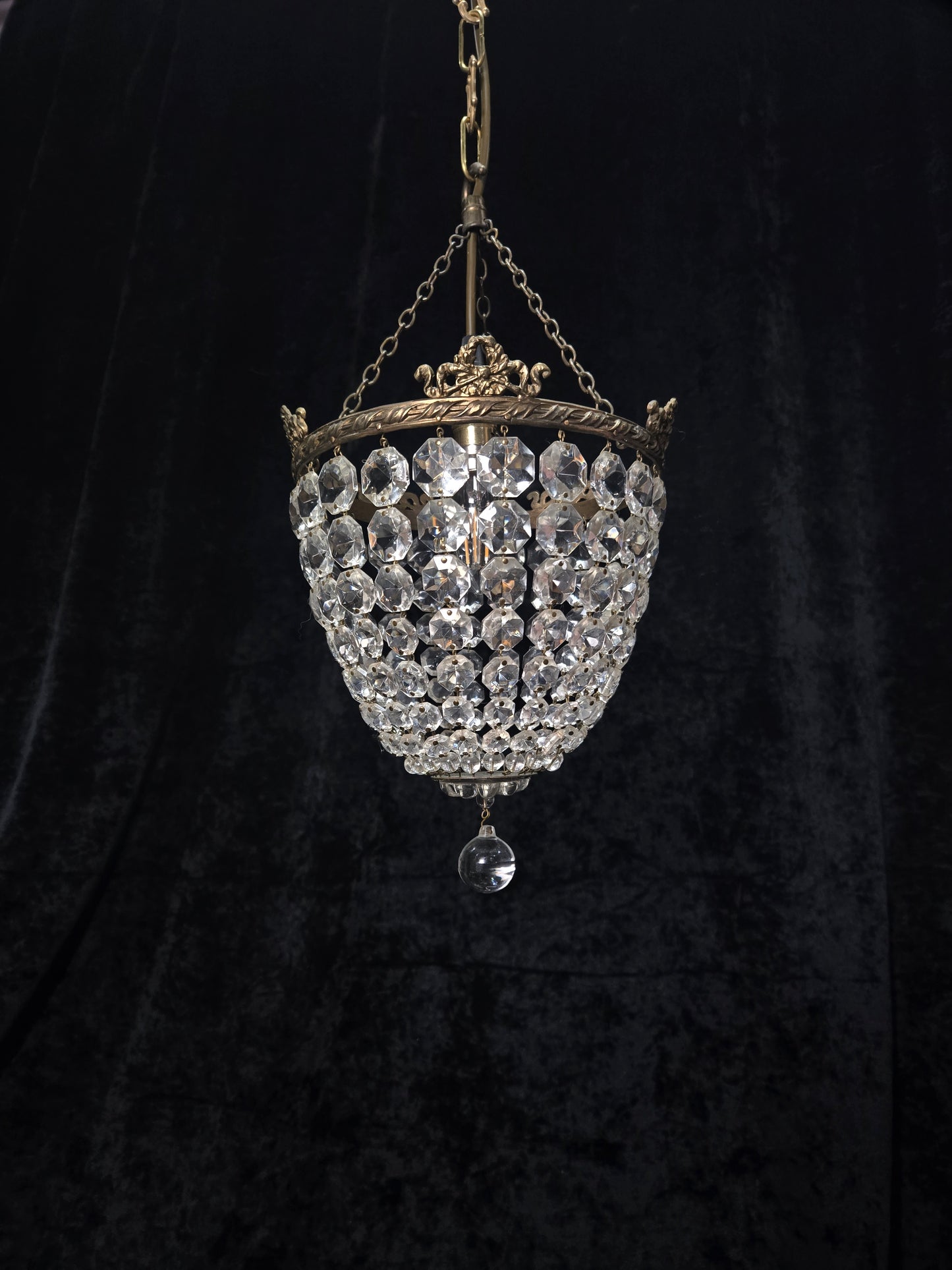 Beautiful Antique French Crystal Bag Brass and Bows Chandelier Ceiling Light