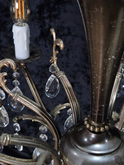 Gorgeous Vintage Italian 8 Arm Crystal Brass Leaf Chandelier Ceiling Light