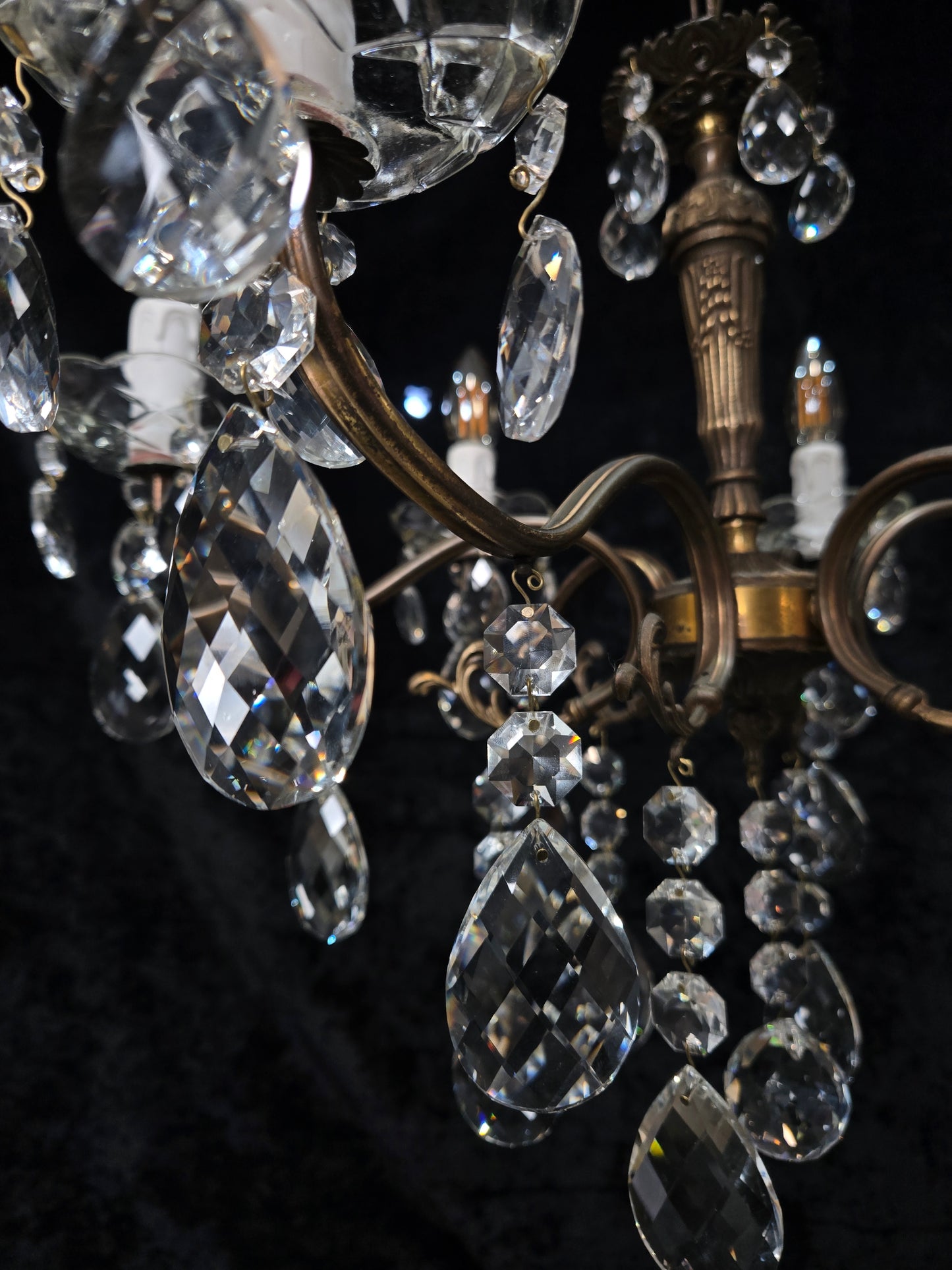 Traditional Vintage French 6 Arm Brass Crystal Glass Chandelier Ceiling Light