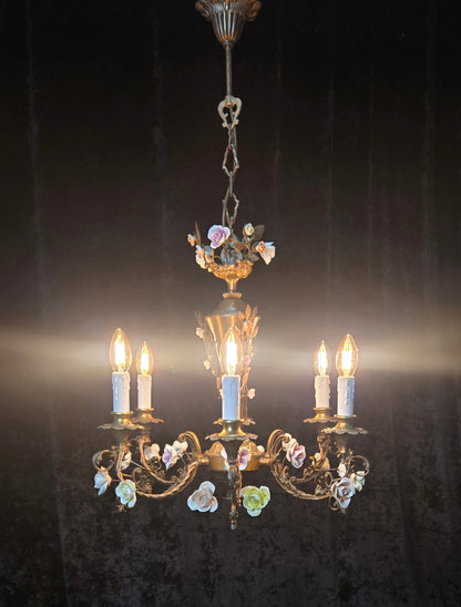 Fabulous Vintage Italian 6 Arm Brass Florentine Flower Roses Chandelier Light