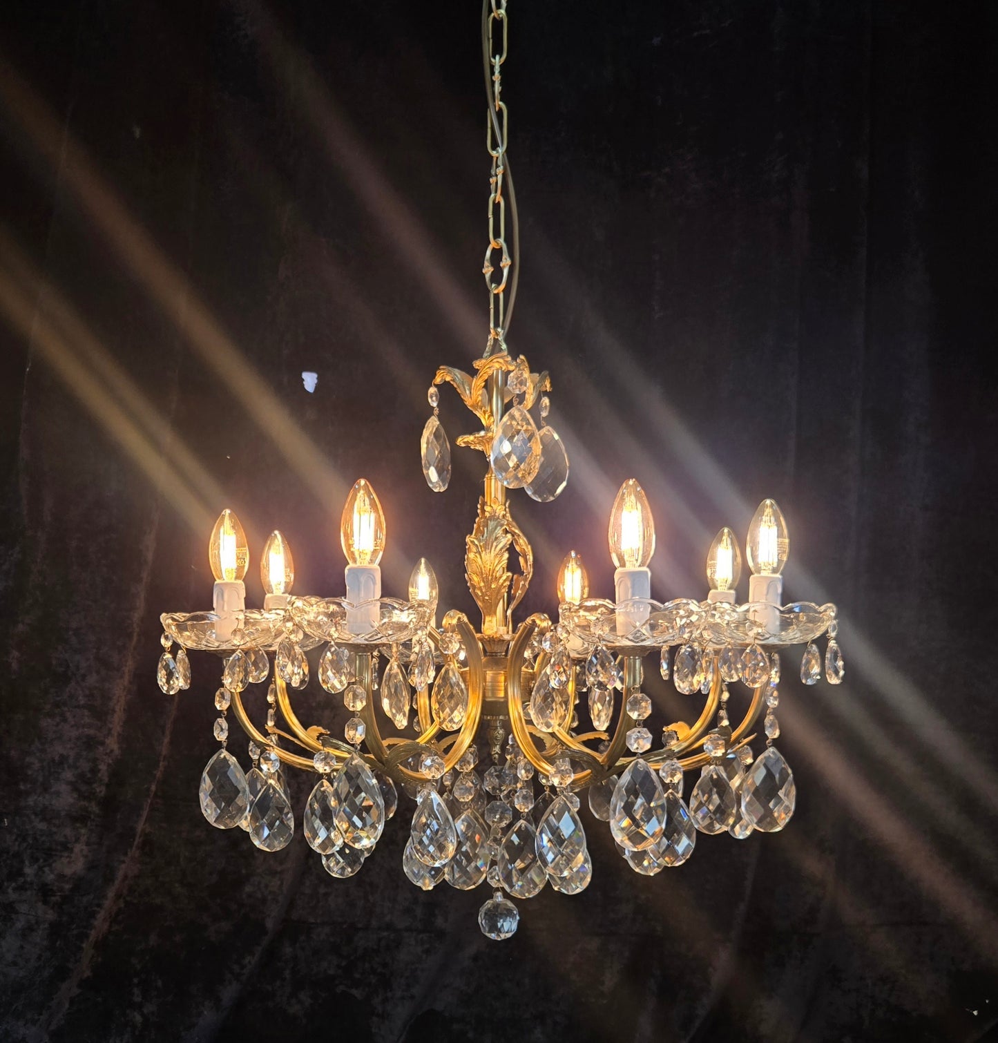 Beautiful Vintage Italian 8 Arm Brass Crystal Leaf Chandelier Ceiling Light