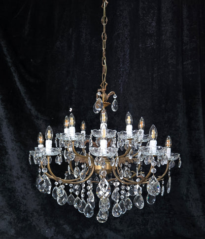 Fabulous Large Vintage Italian Heavy 8 Arm 16 Light Brass Crystal Chandelier
