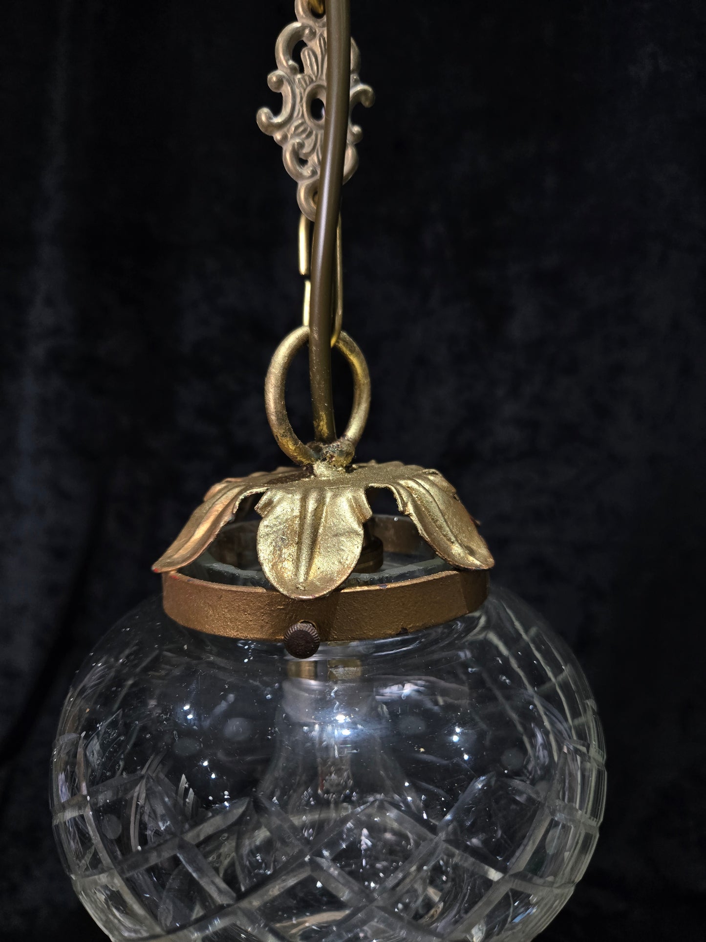 Lovely Vintage Clear Cut Glass Brass Hall Lantern Pendant Light