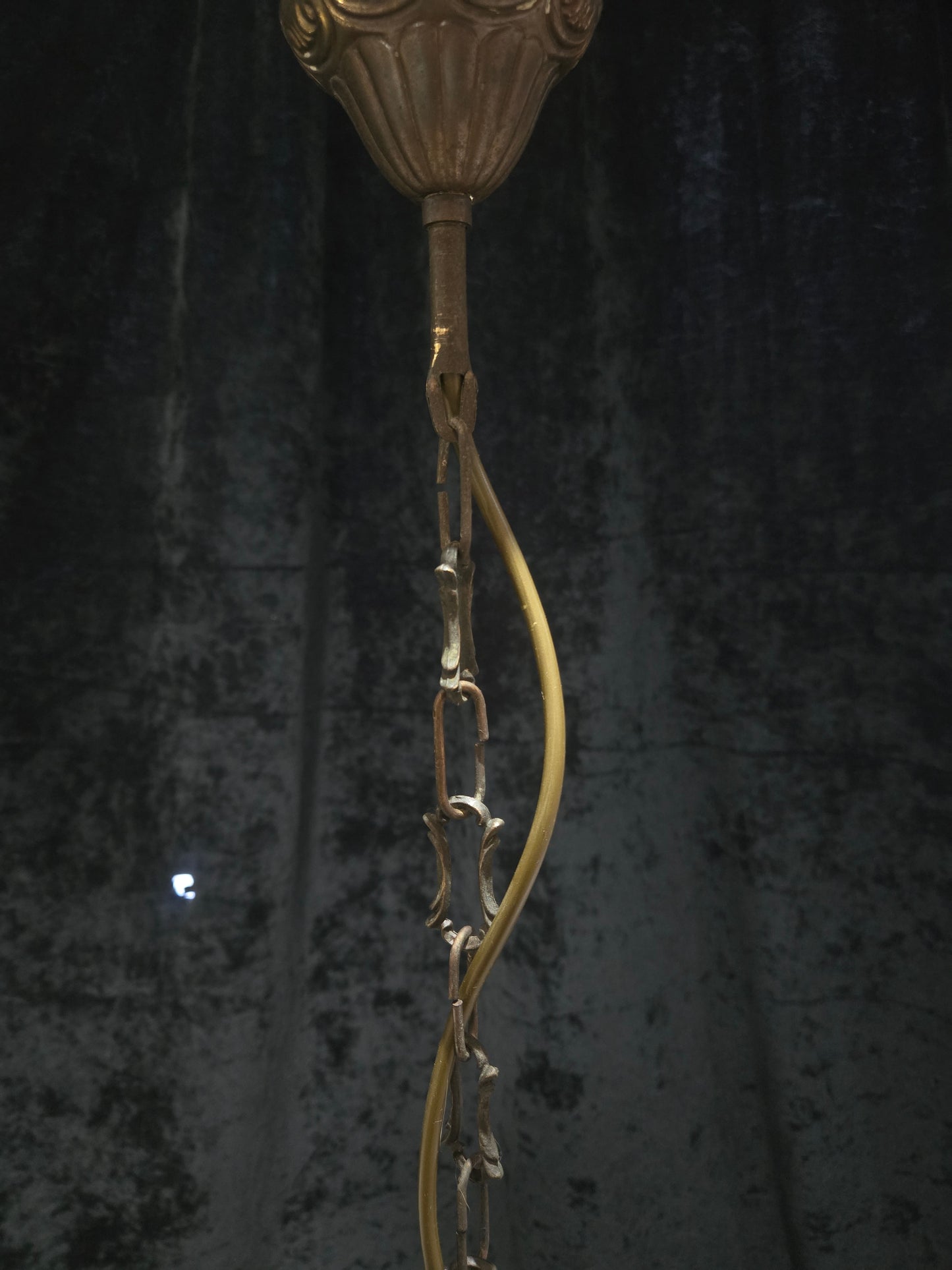 Traditional Vintage French 6 Arm Brass Crystal Glass Chandelier Ceiling Light