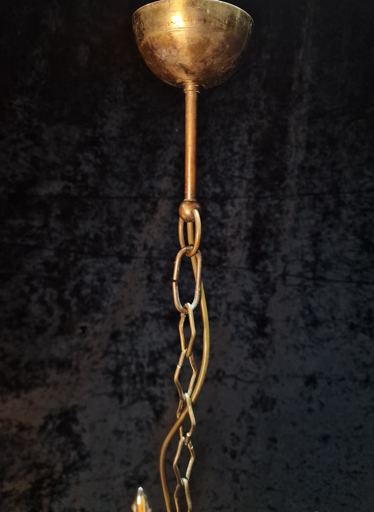 Classical Elegant Vintage 6 Arm Brass Flemish Chandelier Ceiling Light